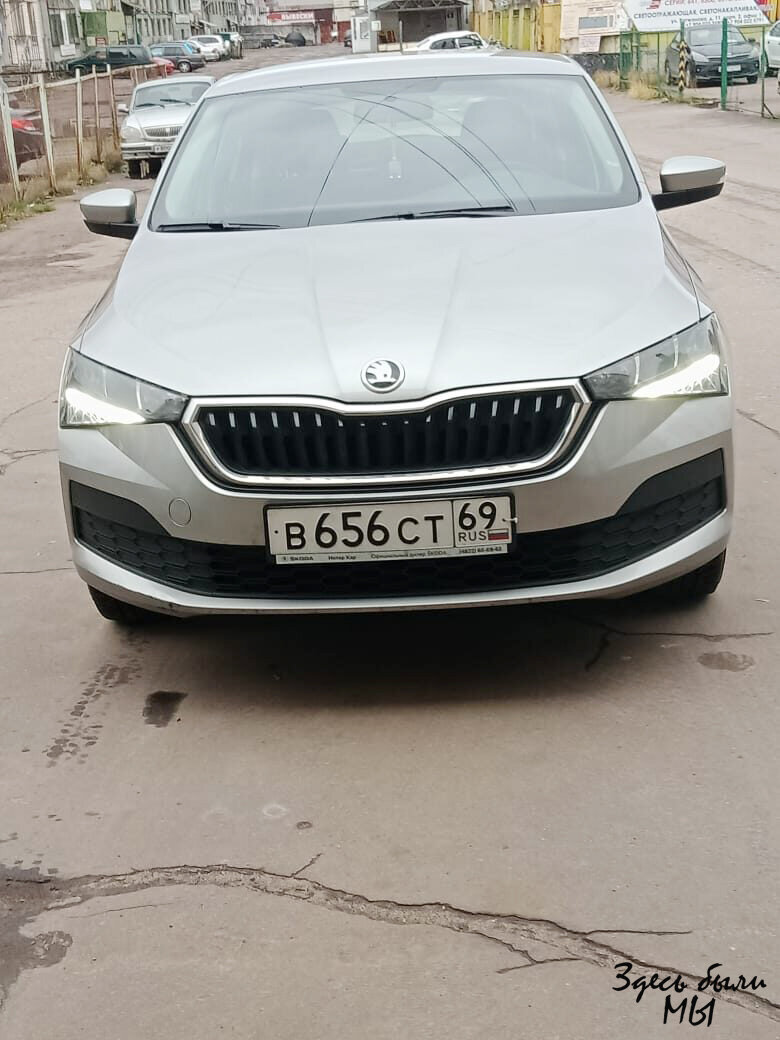 Арендованное авто.