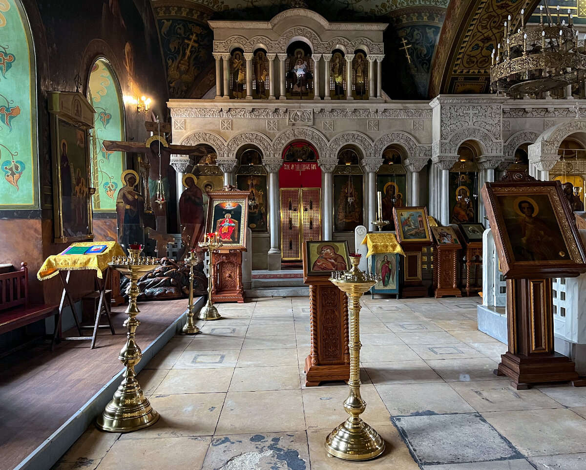 Интерьер в храмах