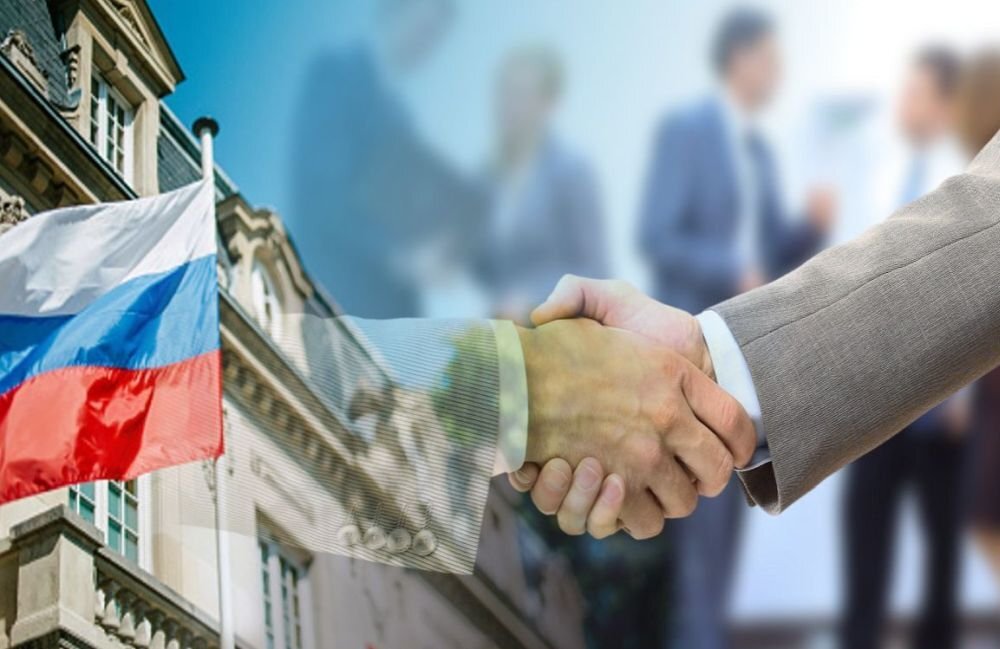 Источник коллажа: newbusiness.su.