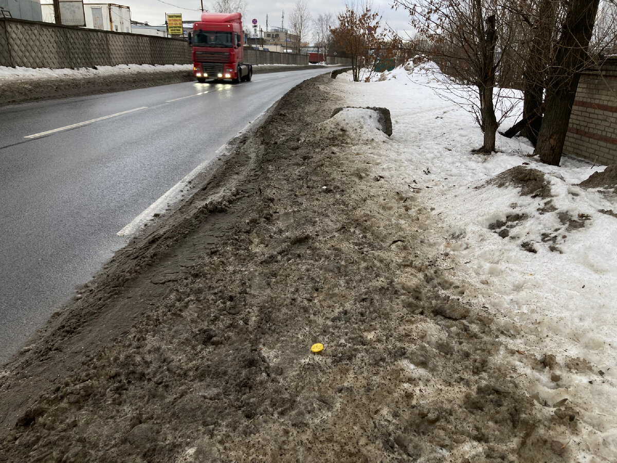 Почему некоторые петербуржцы ненавидят критику в адрес города. Дураки и  дороги | Изнанка Петербурга как она есть | Дзен