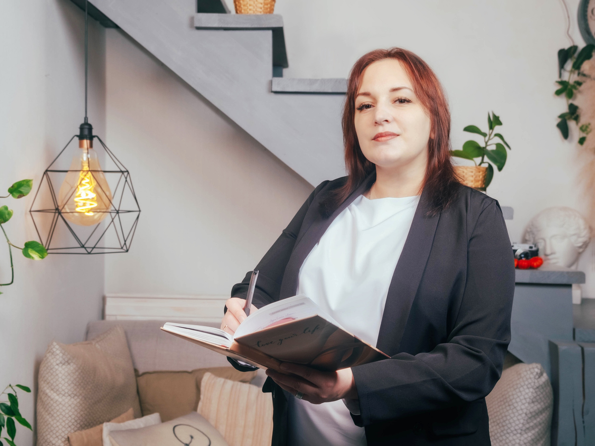 Миграционный юрист Анна Адаевская