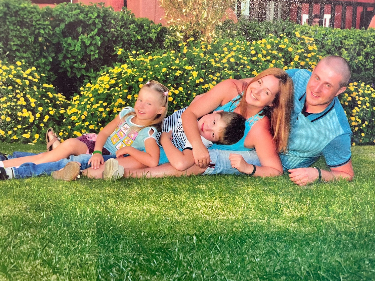 Семья автора в 2015 году. 