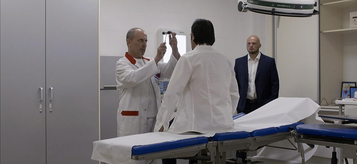 кадр из фильма "Иллюзия контроля" / источник www.imdb.com