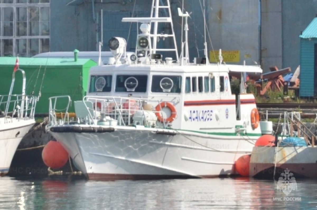    На Камчатке спасатели отправились на поиски пропавшего в бухте Бечевинской