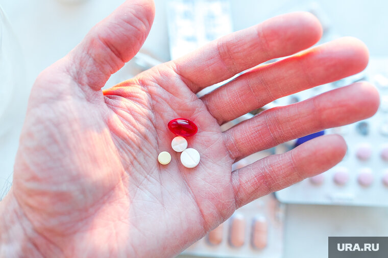    Россияне отдают предпочтения российским лекарствам из-за доступности в цене