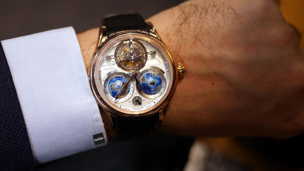                      Часы с турбийоном. Изображение: audemarspiguet.com.