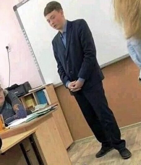 Школьная форма, форма в России, школа, итальянцы удивились школьной форме в России