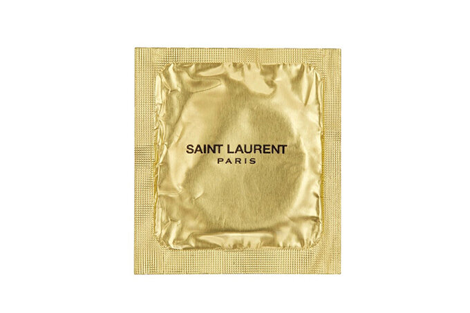 Мировой бренд Yves Saint Laurent выпускает собственные презервативы