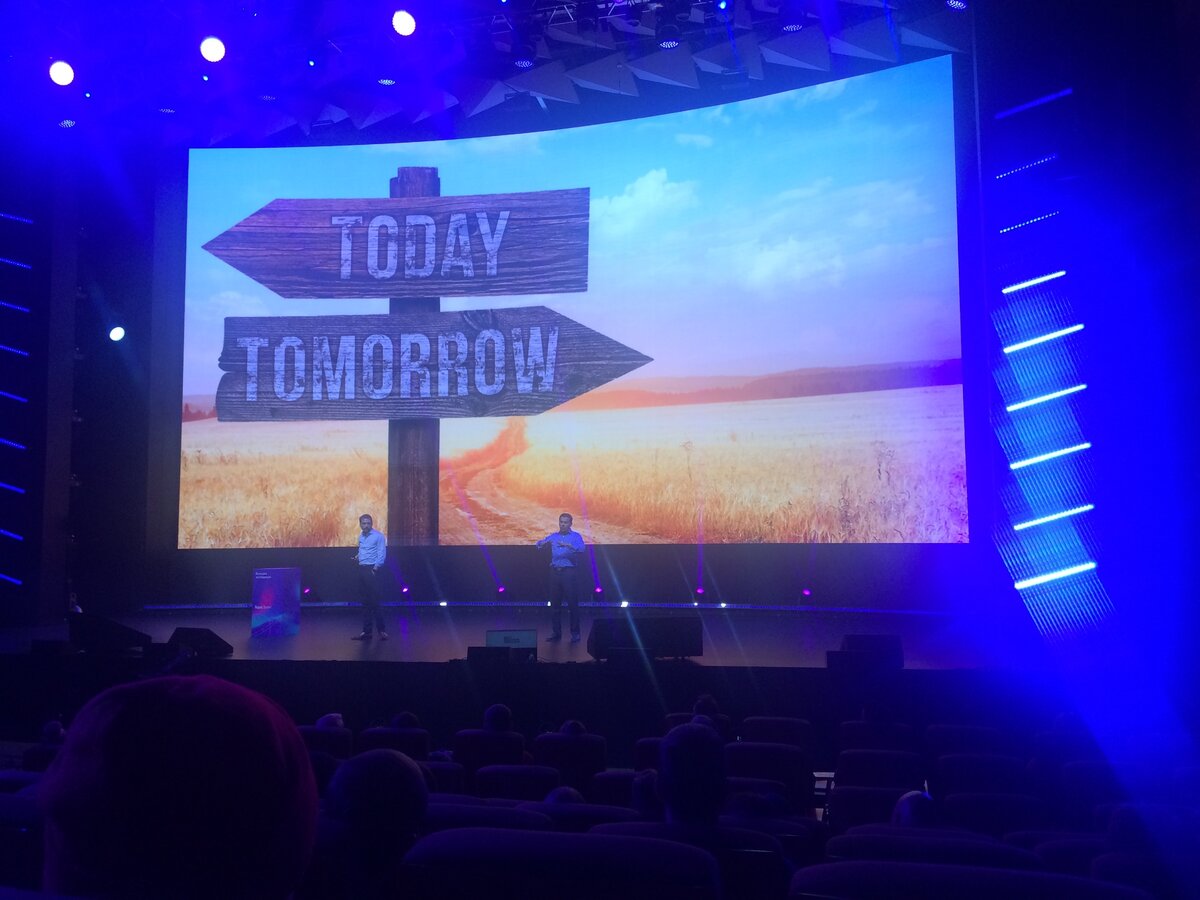 Jean-christophe Bonis хорошо смог обосновать вектор развития диджитал на "Большой экспедиции" (главная конференция по контекстной рекламе, которая прошла недавно в Москве), намекнув незамысловато на необходимость автоматизации, в том, чтобы избежать хаоса.