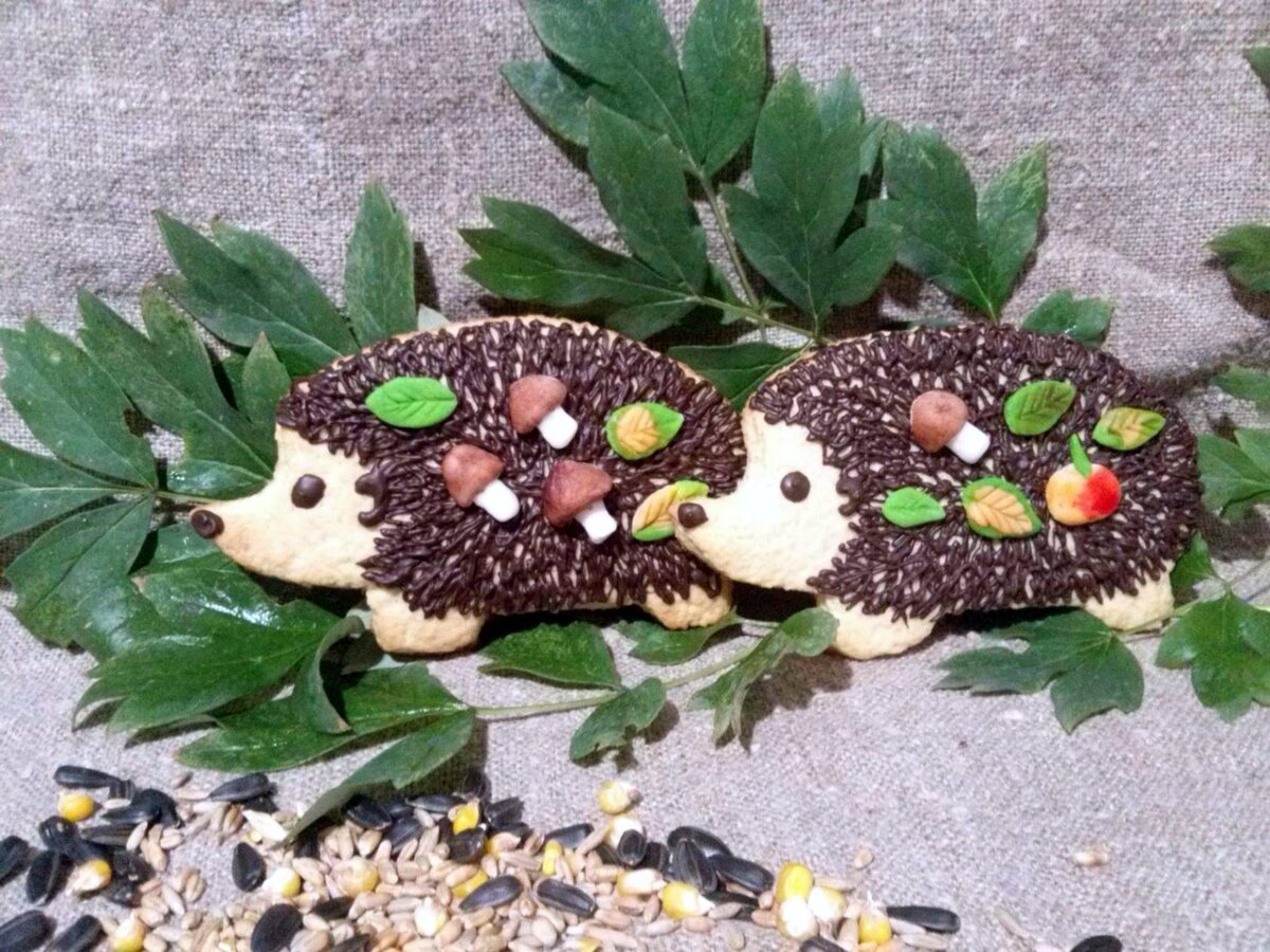 Песочное печенье "Ёжики" с глазурью - пошаговый рецепт с фото