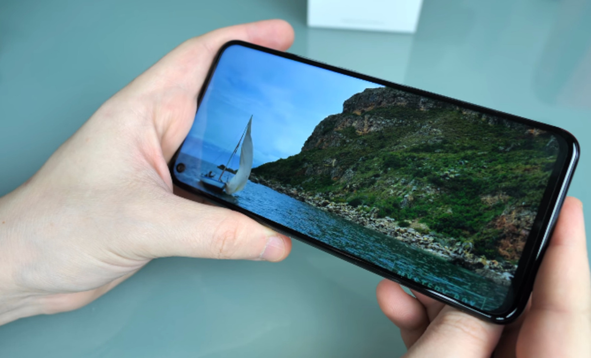 TCL PLEX  имеет функцию HDR