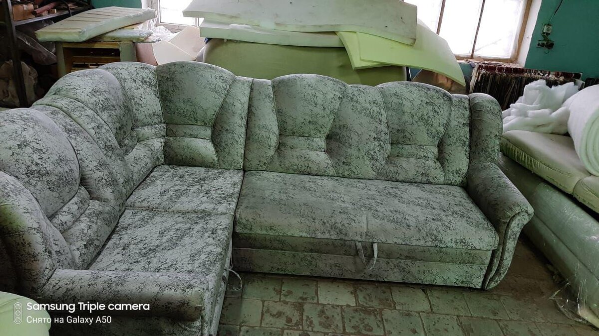 Ателье мягкой мебели "Кулагин и Партнеры"  
✔Перетяжка, обивка и ремонт мягкой мебели .🛠👍 
✔Магазин мебельных тканей - 🤹‍♂ 
✔Производство мягкой мебели под заказ. 
✔ Бескаркасная мебель (кресло мешки) 
✔ Химчистка мягкой мебели 
✔ Мягкие стеновые панели (каретная стяжка) 
〰〰〰〰〰〰〰〰〰〰〰〰〰 
📲 8 (929) 747 59 00 Viber/WhatsApp 
🖥 www.obivka13.ru 