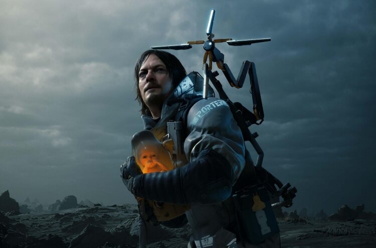 Норман Ридус в Death Stranding вновь в образе бродяги-сталкера, который  мы полюбили в "Ходячих мертвецах". Правда, образ апгрейдили  под стать миру после катастрофы