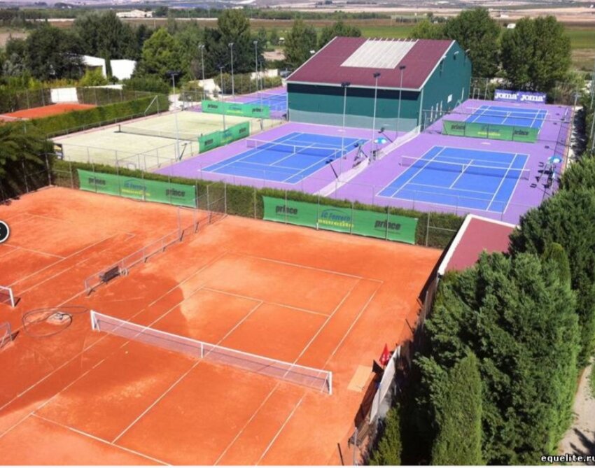 Обычная академия в Аликанте( Испания)