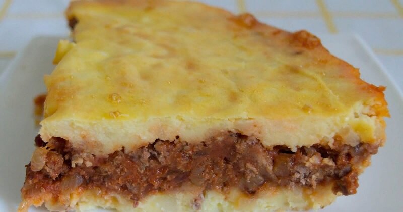 необычной запеканки из картофеля с тушенкой