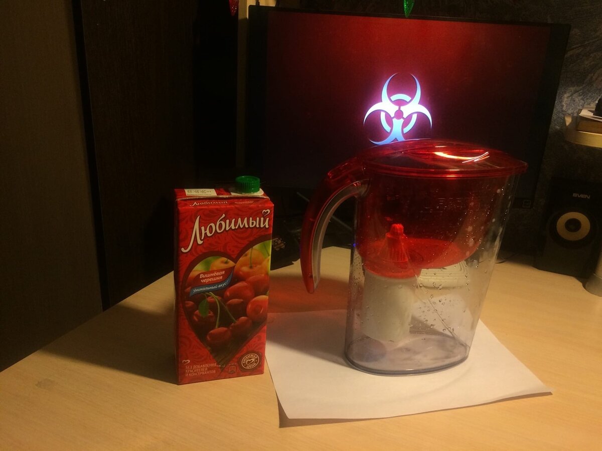 Мы выбрали сок Любимый 0,95л за 50 рублей