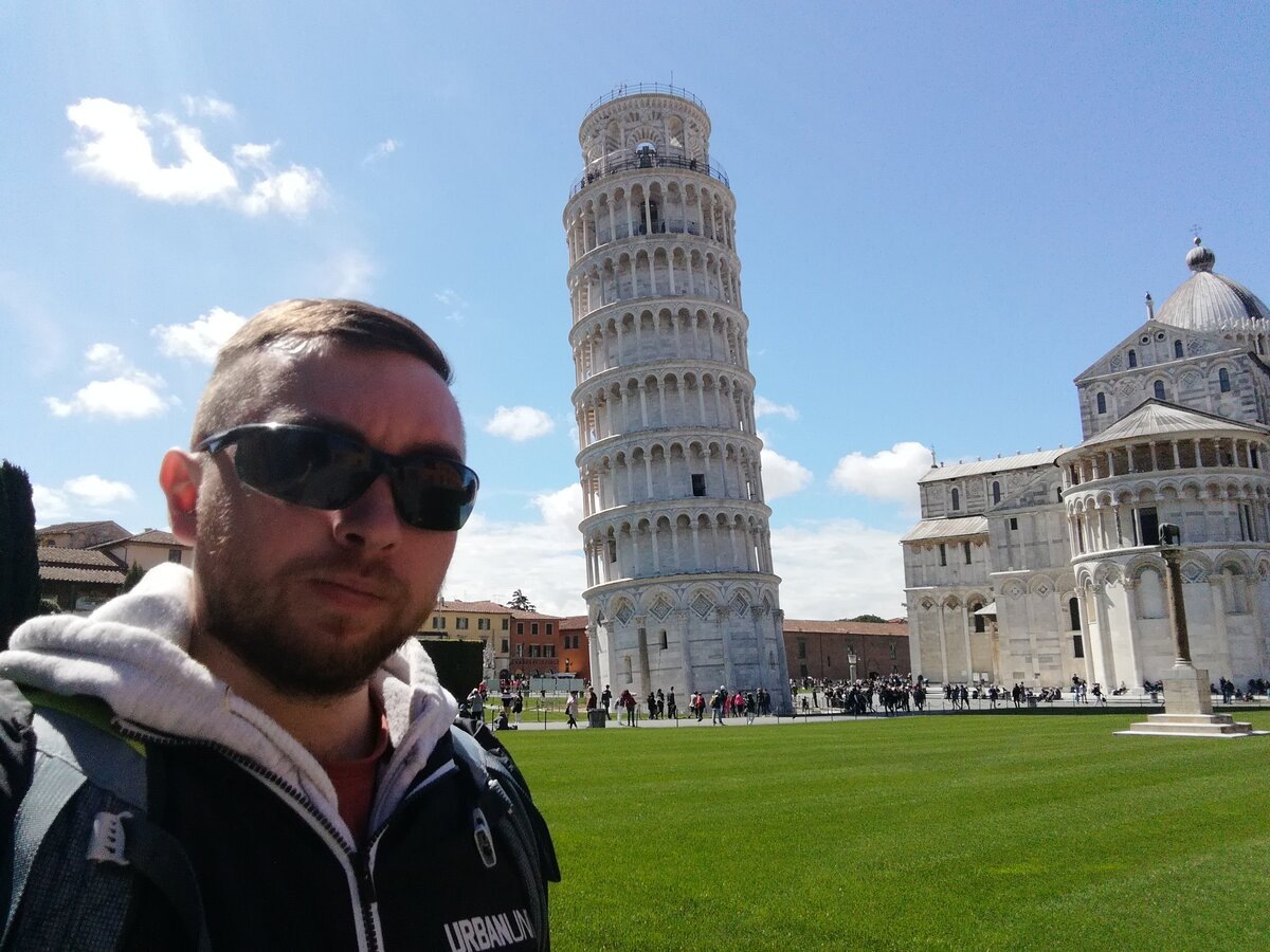 Площадь Чудес в Пизе