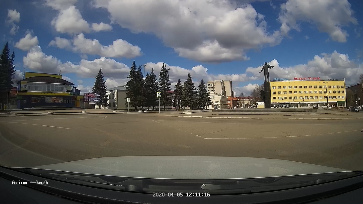 КОРОНАВИРУС!!! / В Гагарине полдень (воскресенье 5 апреля 2020г.) / Смоленская область