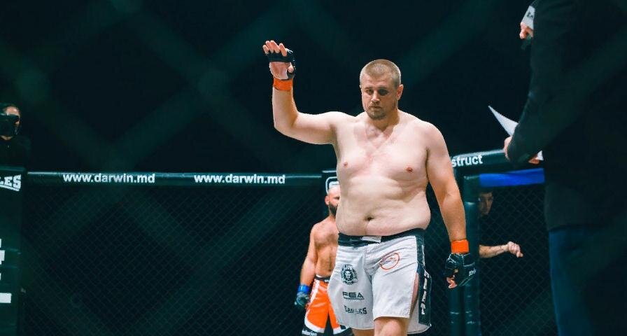 Александр Романов