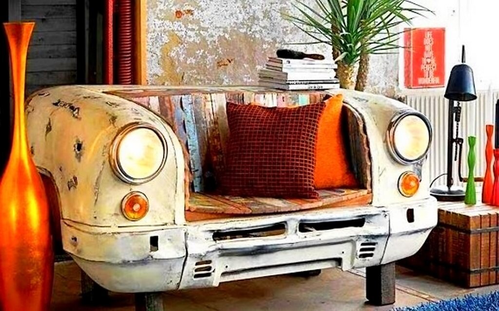 Как видим, из старой мебели ещё можно извлечь много пользы.