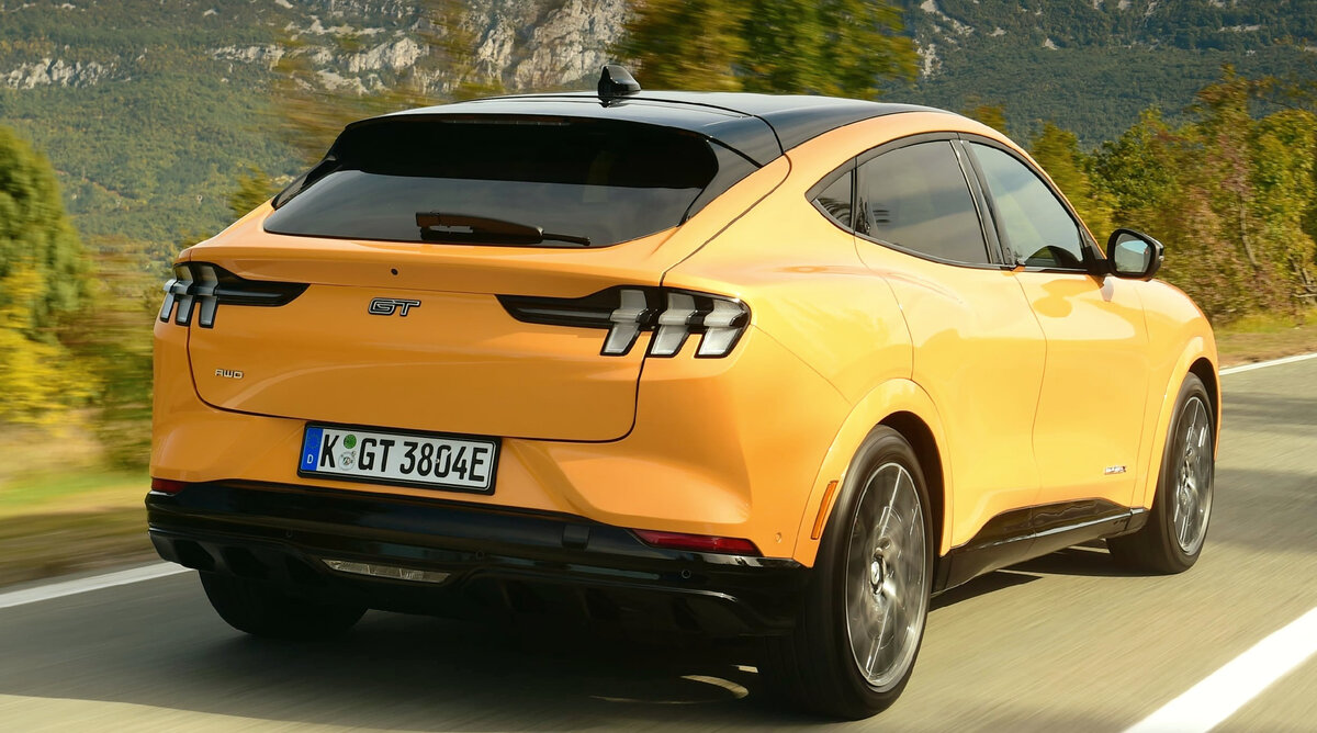 Ford Mustang Mach-E GT, автомобиль 2021