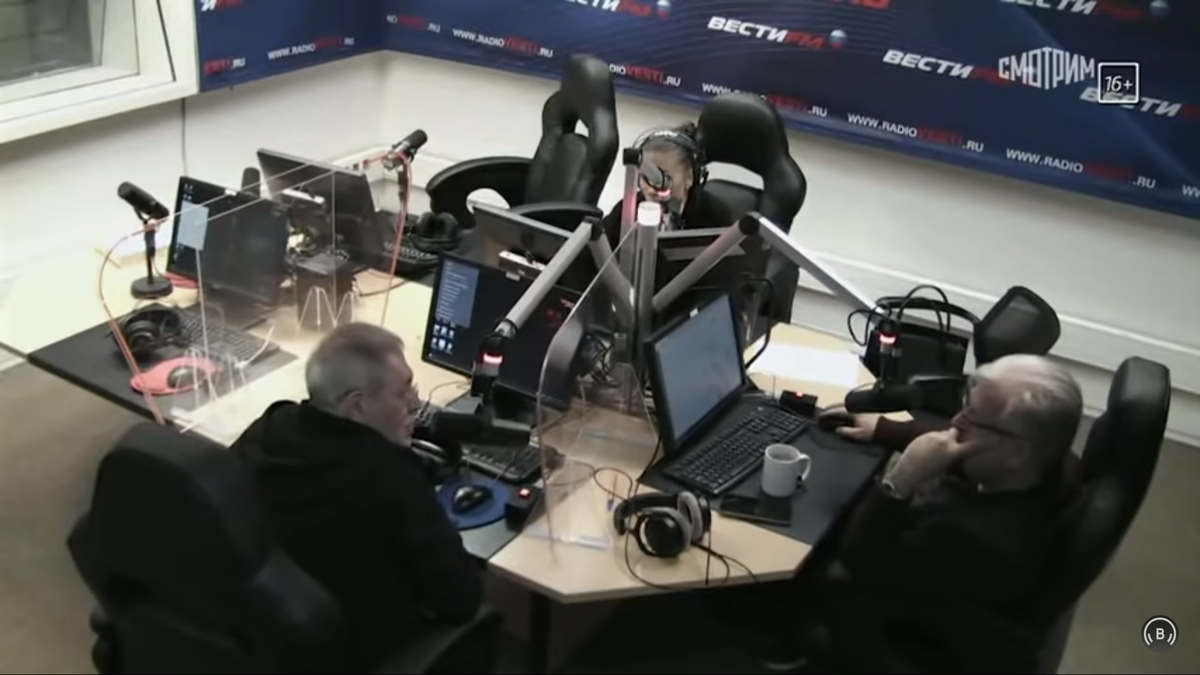 В студии Вести FM