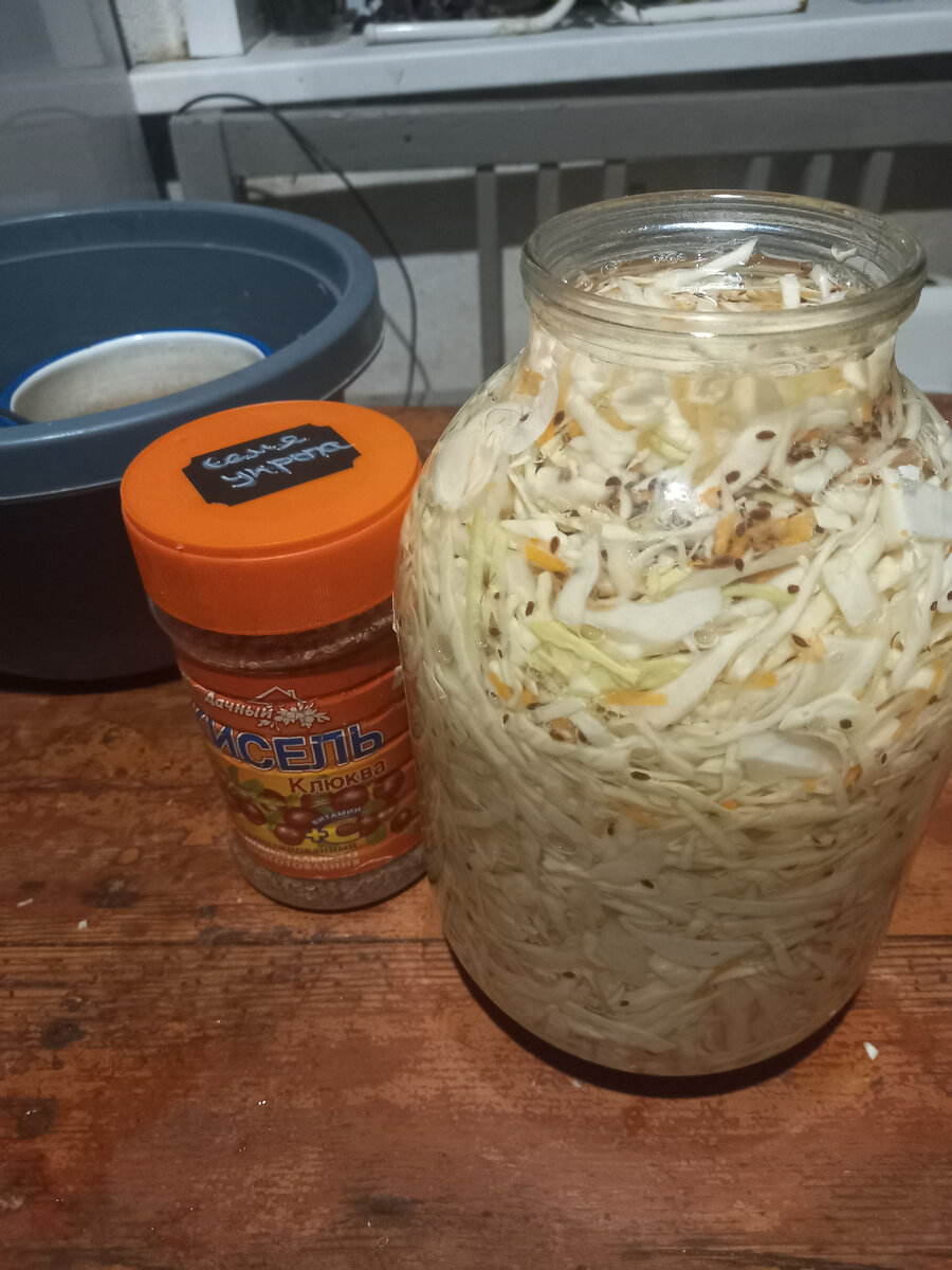 И сожрут не жалко и подать не стыдно.