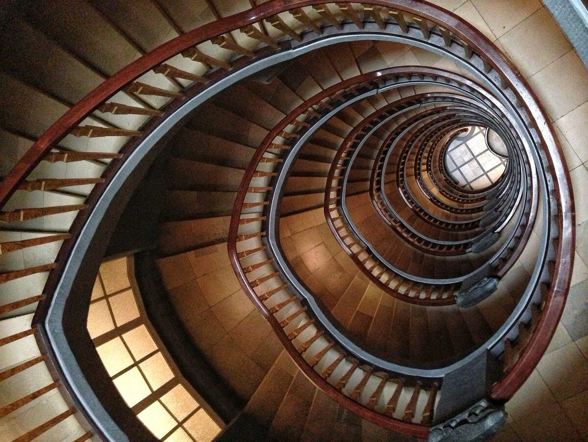 Сколько ступеней вы можете здесь насчитать?