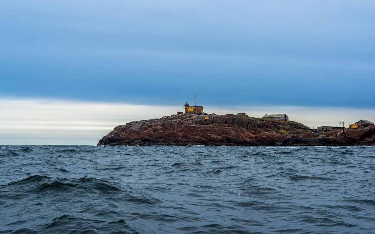 Вид на Териберский наволок. Фотографии Мики Петрова