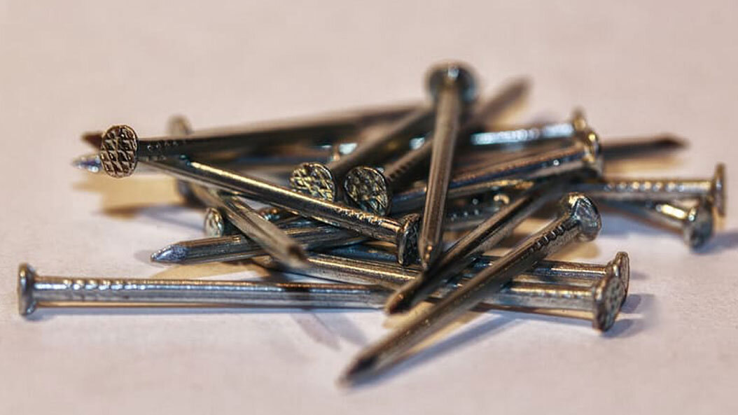 Сыщики вычислили преступника по дорожке гвоздей