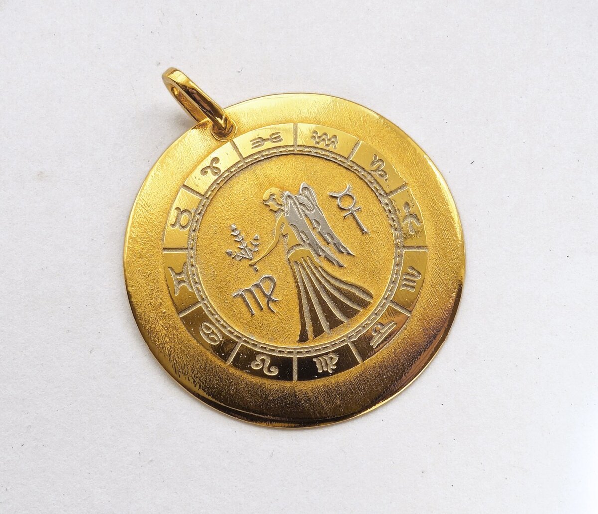 Брелок для ключей «Дева» 3350 руб