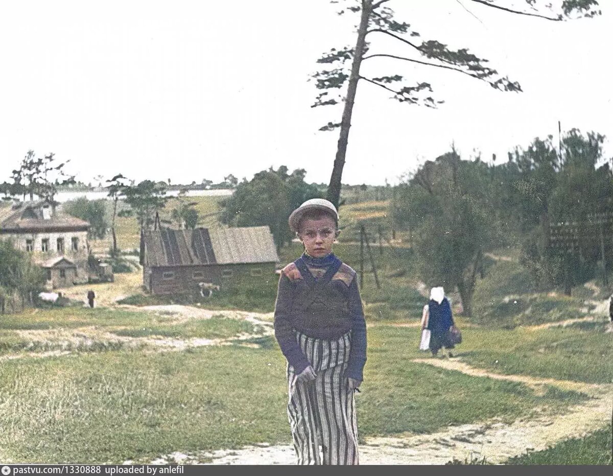 А 4 в тесле