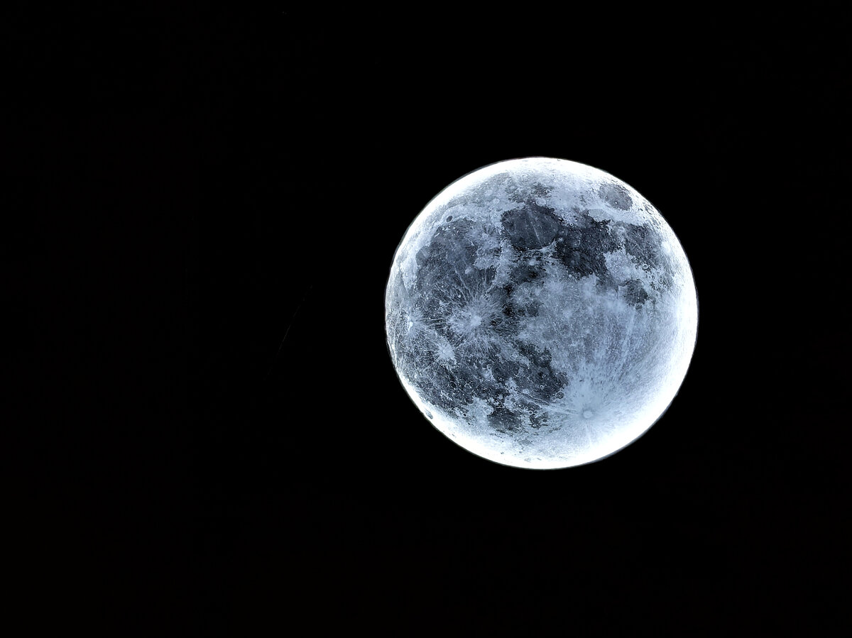 Светильник-луна