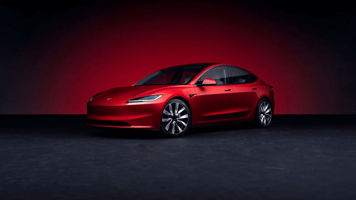    Обновленная Tesla Model 3 / © Tesla