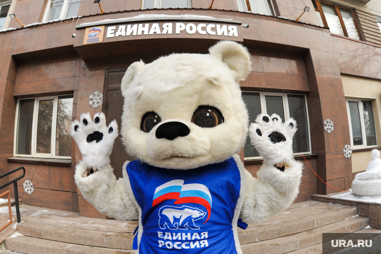    Автовладелец-благотворитель стал заложником интриг внутри партии власти