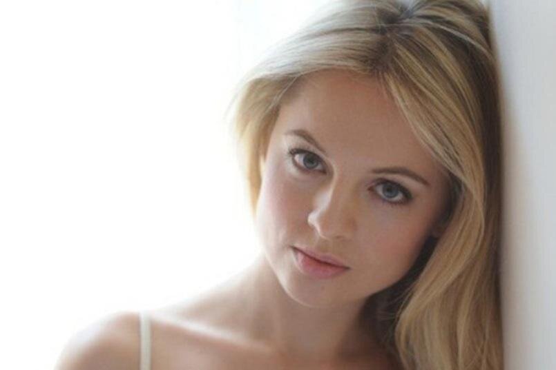 Янина Студилина – одна из самых красивых российских молодых актрис