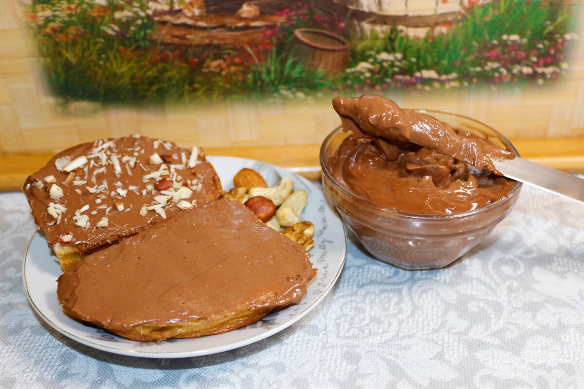 Блюда с шоколадной пастой. Шоколадная паста приготовление. Шоколадная паста русская. Шоколадно сливочная паста.
