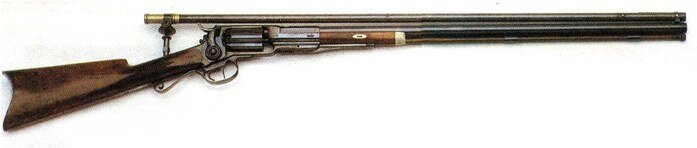 Револьверное ружье Кольта, с "ружейным телескопом". Такими ружьями были вооружены солдаты полковника Х.Бердана в 1860 - х годах.