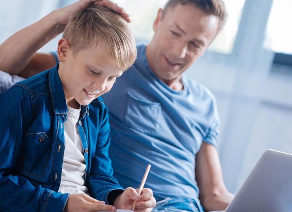 Отец ты гордишься мной?. Мама прости. Папа будет гордиться. Презентация ко дню папы. Дети спасатели.