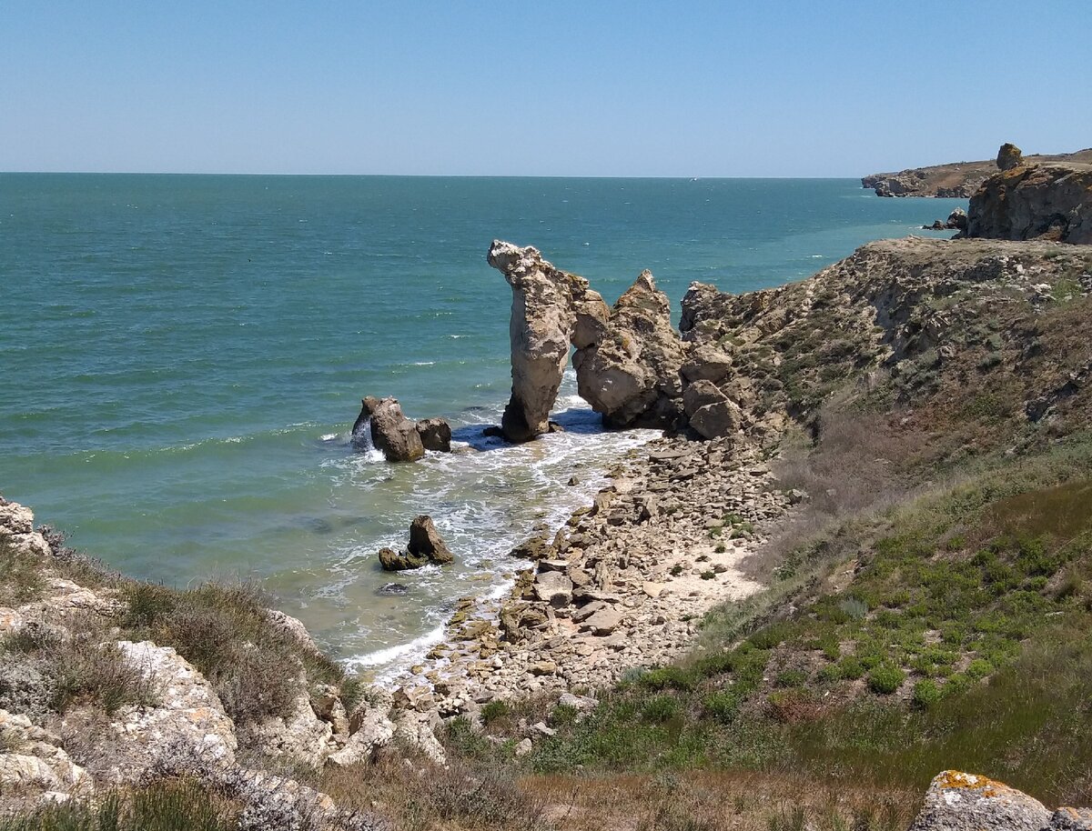 Крым азовское море сегодня. Генеральские пляжи Азовское море. Генеральская бухта Азовское море. Казачья бухта Азовское море.