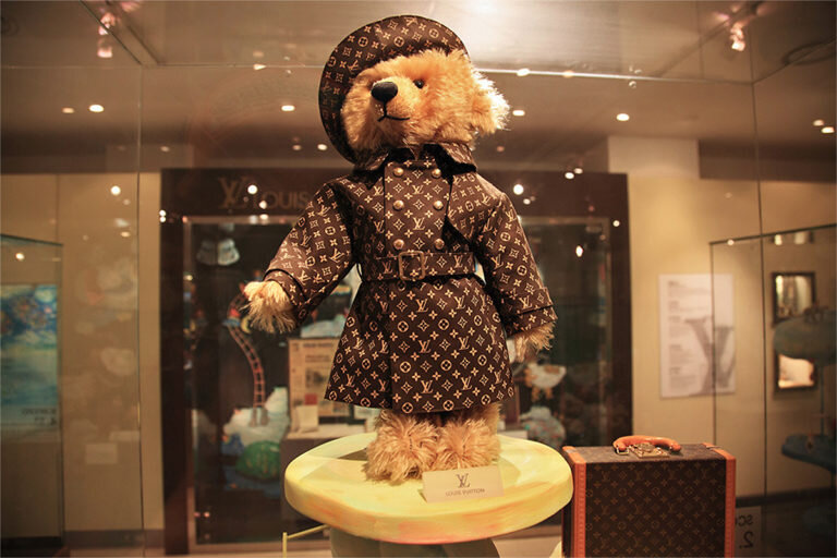 Steiff louis vuitton teddy on sale bear