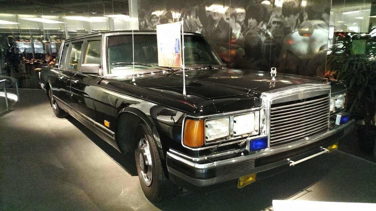 Советский лимузин для президента. Фото автора