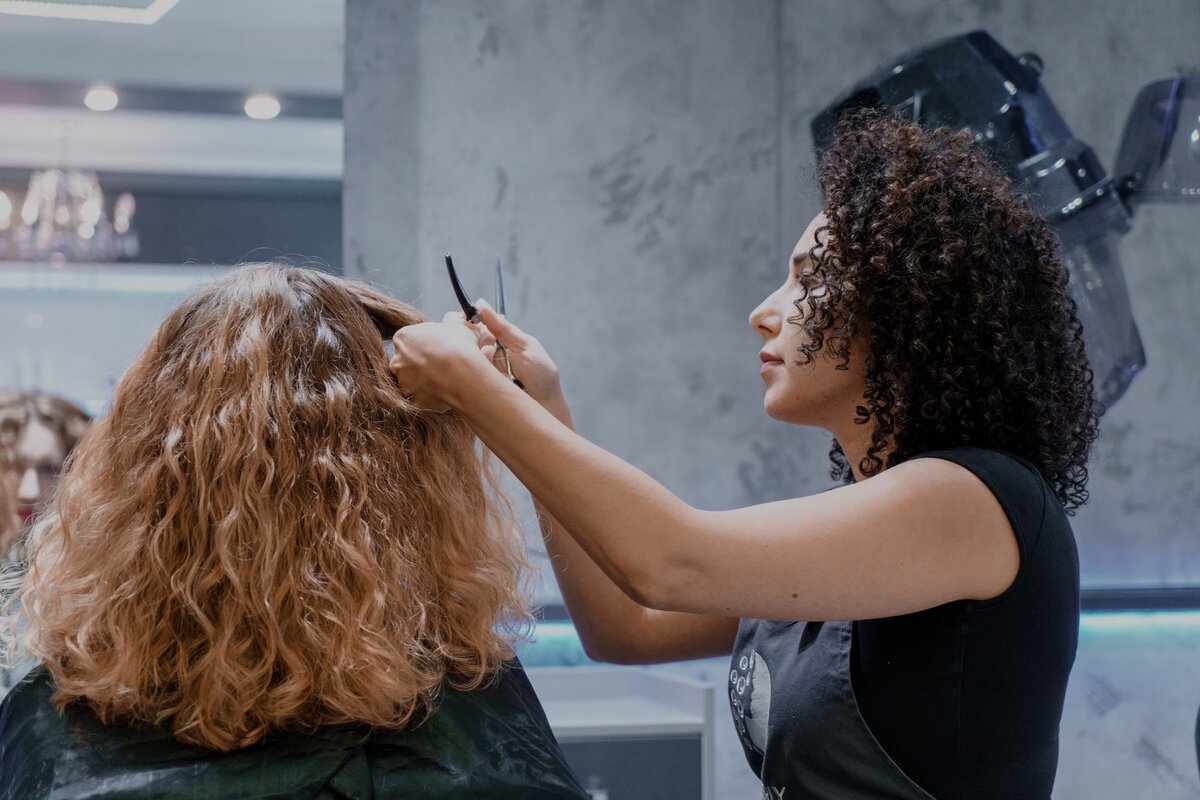 Как стрижка волос влияет на нашу жизнь