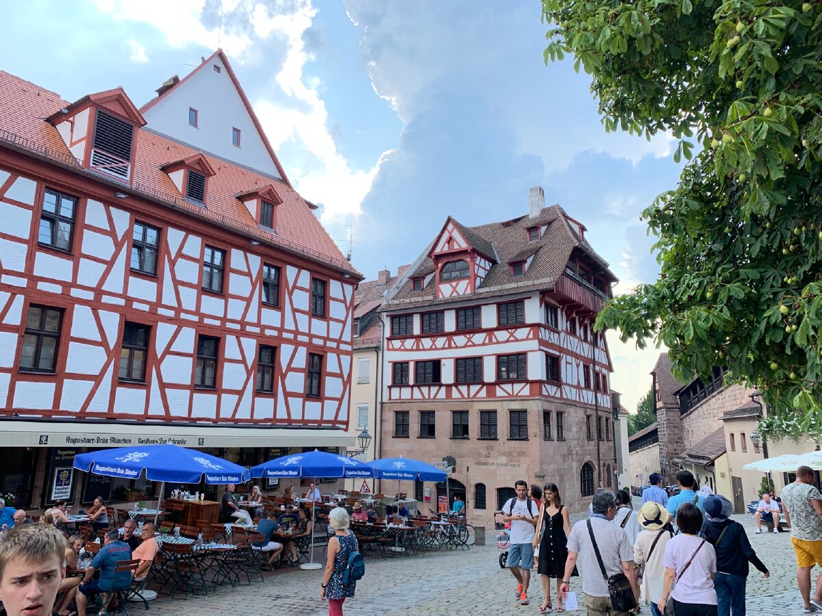 Тогде-то в Европе