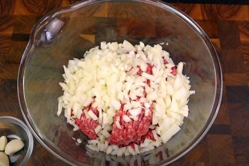 Мясные шарики из фарша в беконе с сыром Моцарелла внутри Рецепт ВИДЕО