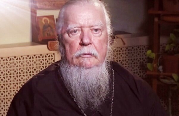 Димитрий Смирнов (07.03.1951 — 21.10.2020 гг.) — протоиерей, церковный и общественный деятель, проповедник, миссионер.