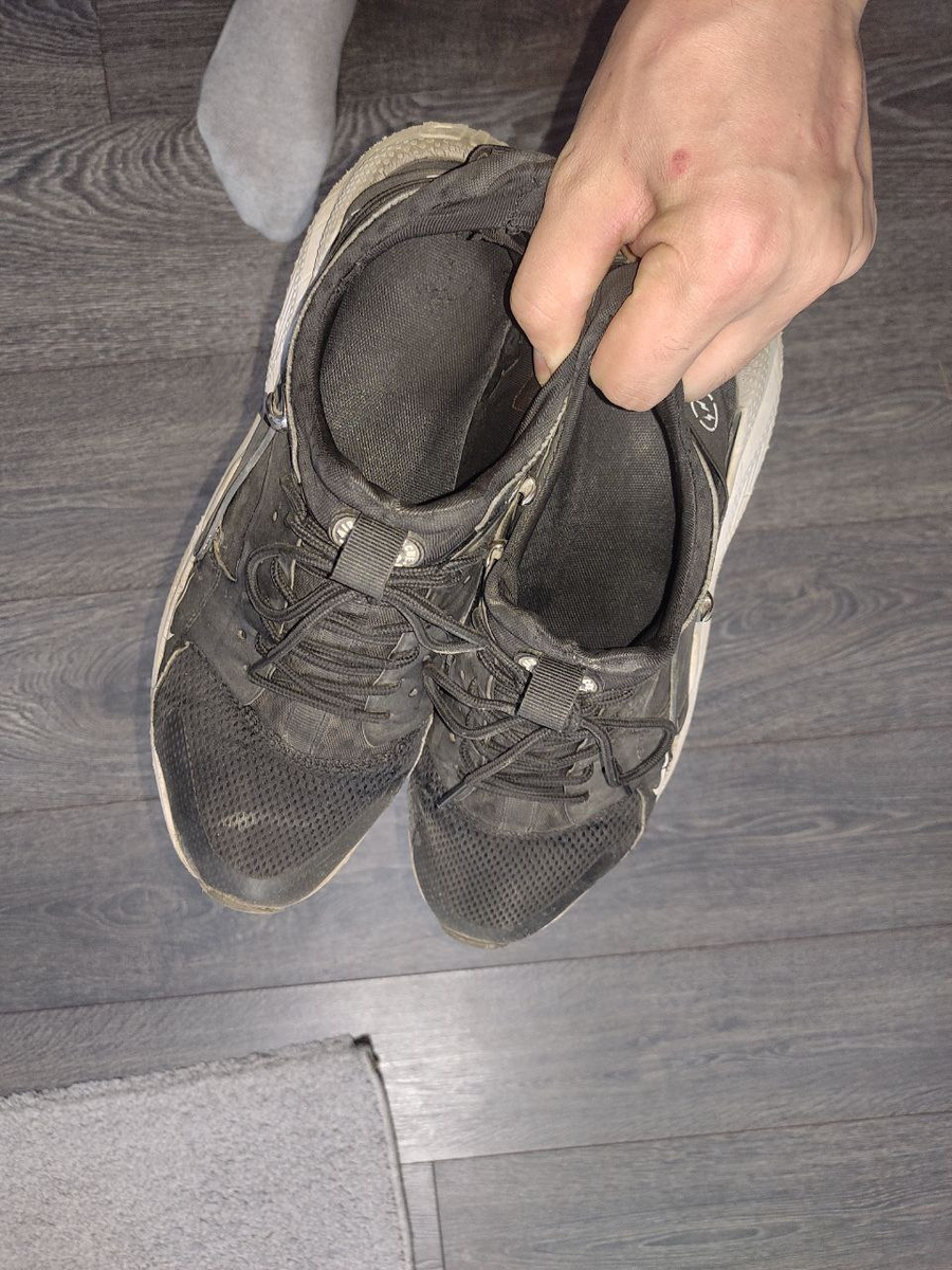 Устранить запах обуви в домашних условиях