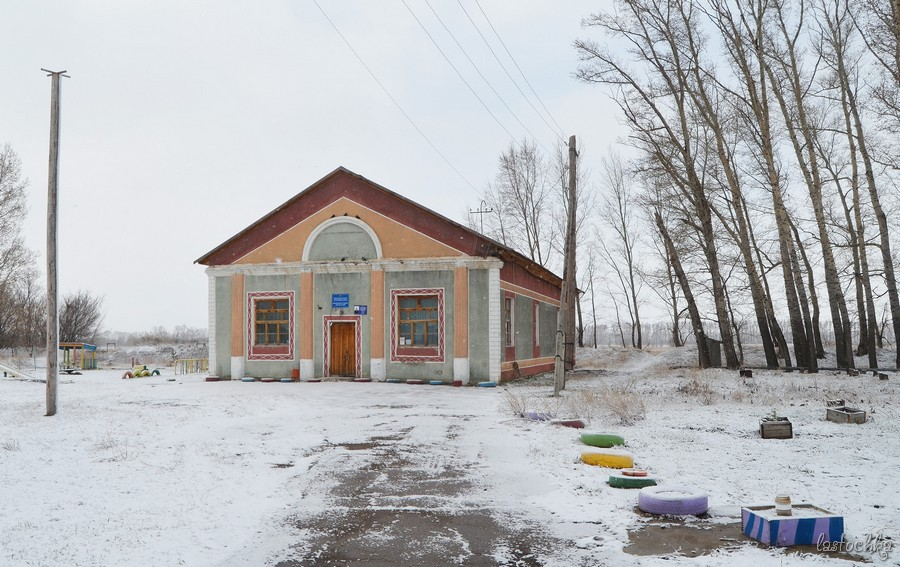 Погода поселок советский на 10 дней. Поселок Советский. Поселок Колос. Поселок Колос Свердловская область. Поселок колоски ДНР.