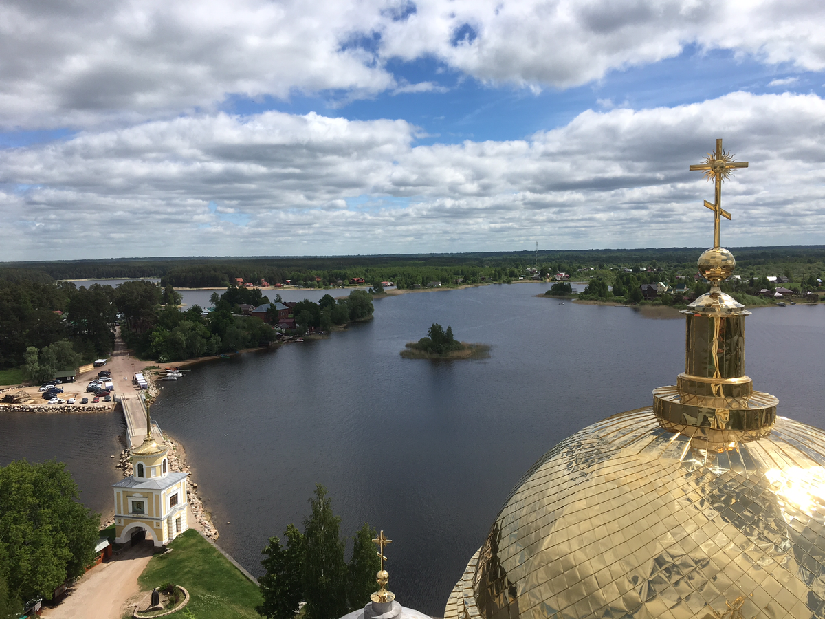 Нилова пустынь с высоты птичьего полета