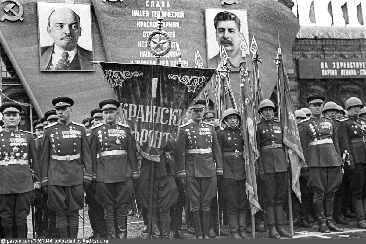Украинский фронт. Листайте галерею